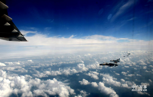 �Ї��w����C����;��