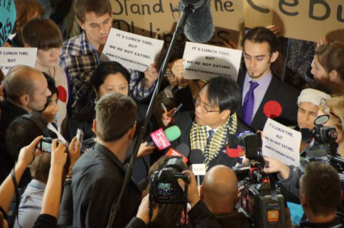 �����e����F�F�L�_�Z���Aɳ����������^ʳ������ý�w��Ԯ����NGO������<a target='_blank' >������</a>���J �z��