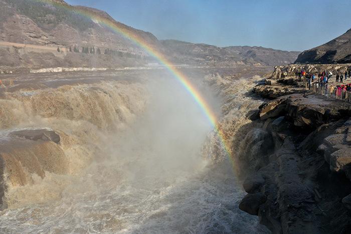 壺口瀑布再現壯美瀑布群景觀