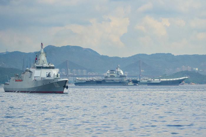 中國人民解放軍海軍山東艦編隊(duì)抵達(dá)香港