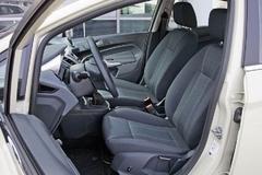 ������Ԓ ��Polo���ȼ����A/�W��Corsa