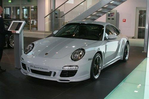 �������A ȫ�±��r(sh��)��911 Turbo��(sh��)܇(ch��)���� ��܇(ch��)֮��