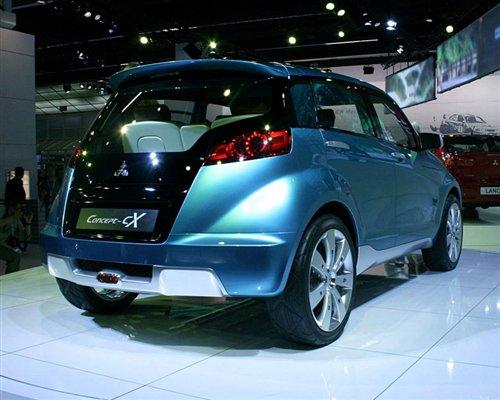 ����������a ����ȫ�¾o����SUV�����a ��܇֮��