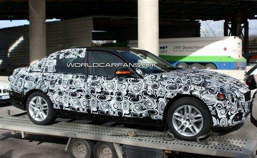 2011��l�� ��һ�����R3ϵՙ���׶��ع� ��܇֮��