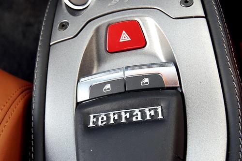 ��(gu��)�Ҍ��� ԇ���������³���458 Italia