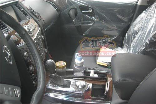 ���^20����܇ ����܇չ���c�l��SUV�R�� ��܇֮��