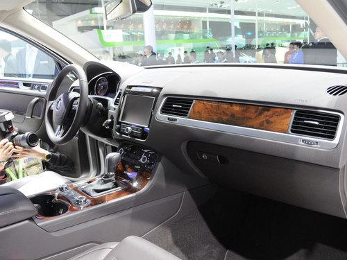 ����܇չʮ��SUV