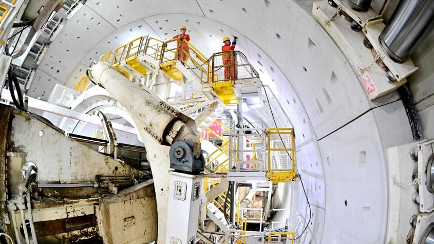 探訪山東青島世界建設規模最大海底道路隧道