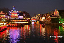 ��Ӱ�ػ���ҹ��